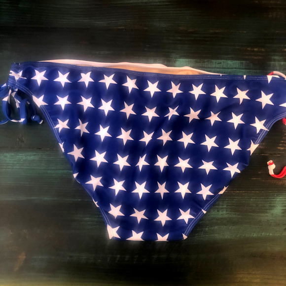 MLB XXL American Flag Yankees Bikini - Picture 5 of 10